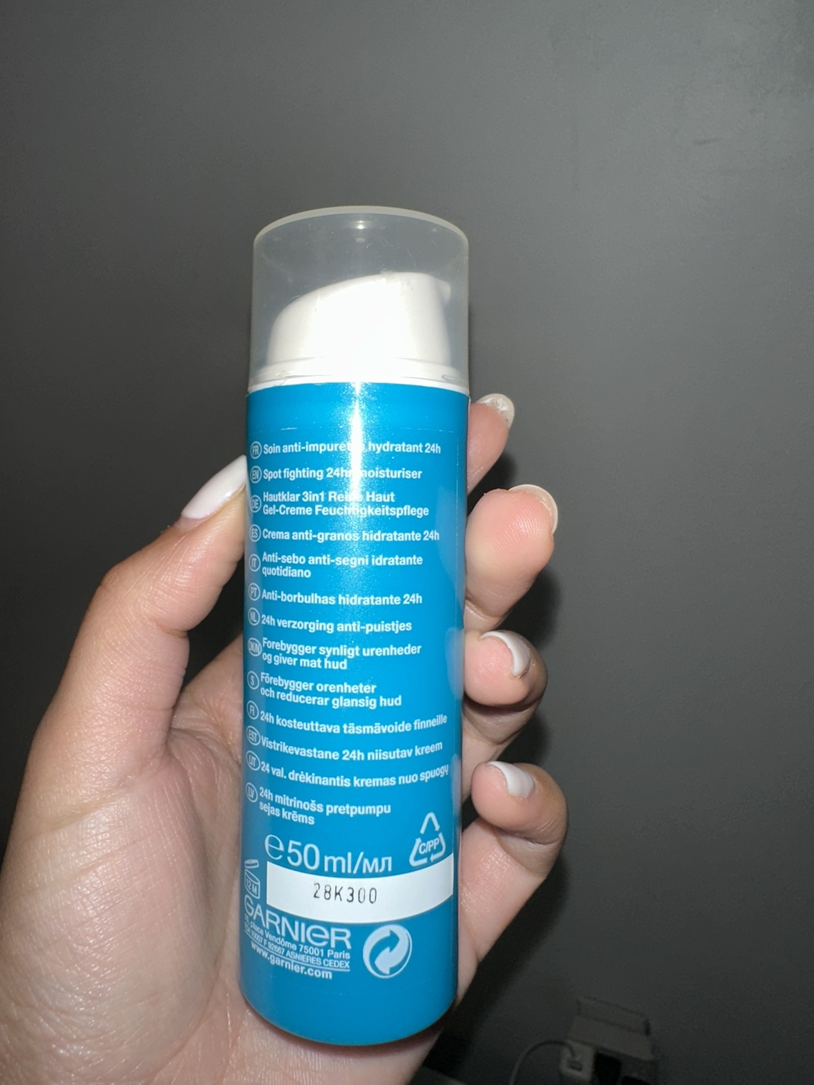 FREE GARNIER MOISTURISER - photo 2