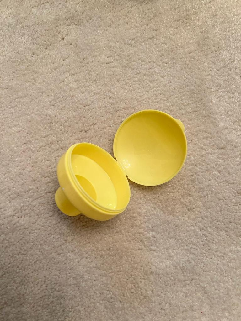 Bottle drying rack and pacifier container - photo 2