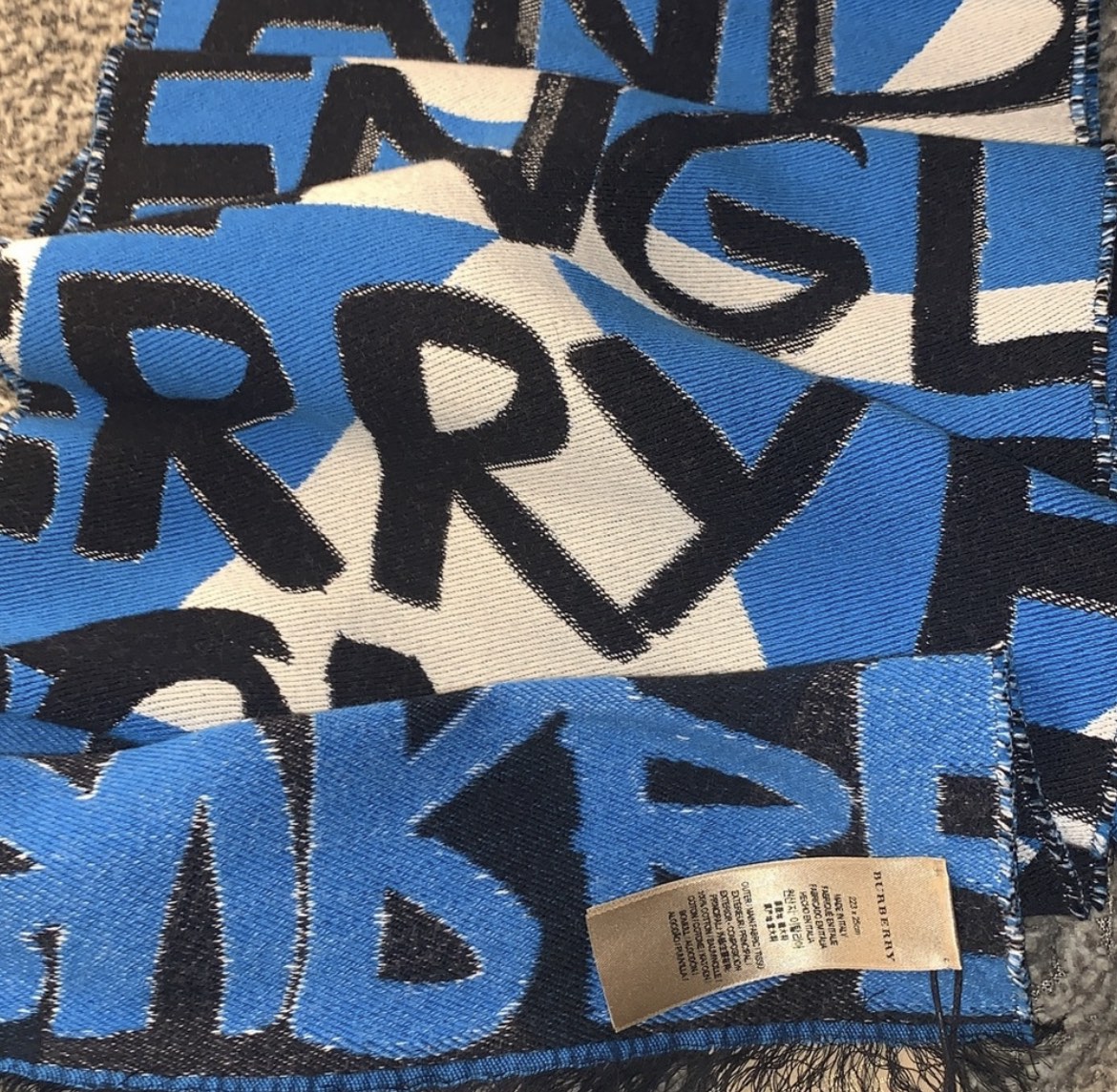 BURBERRY Jacquard Graffiti Scarf image indicator(3)