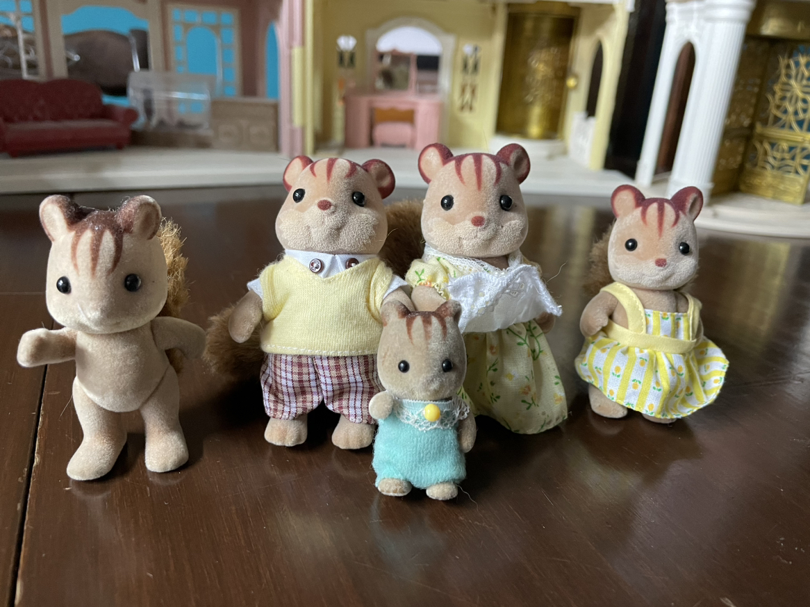 Calico Critters Squirrel Family