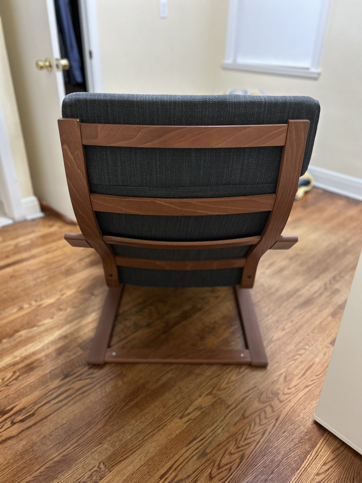 IKEA pohang armchair with foot stool image indicator(3)