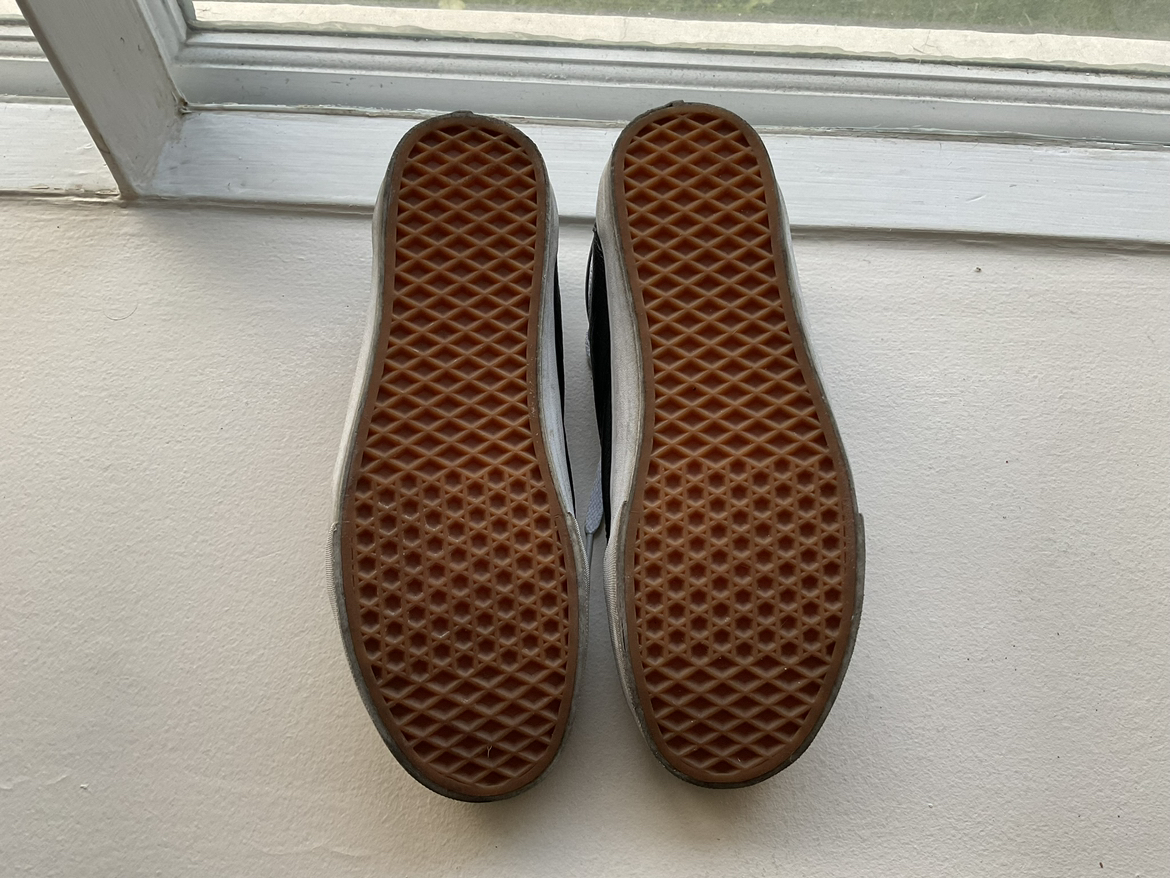 VANS men’s black leather snickers image indicator(4)