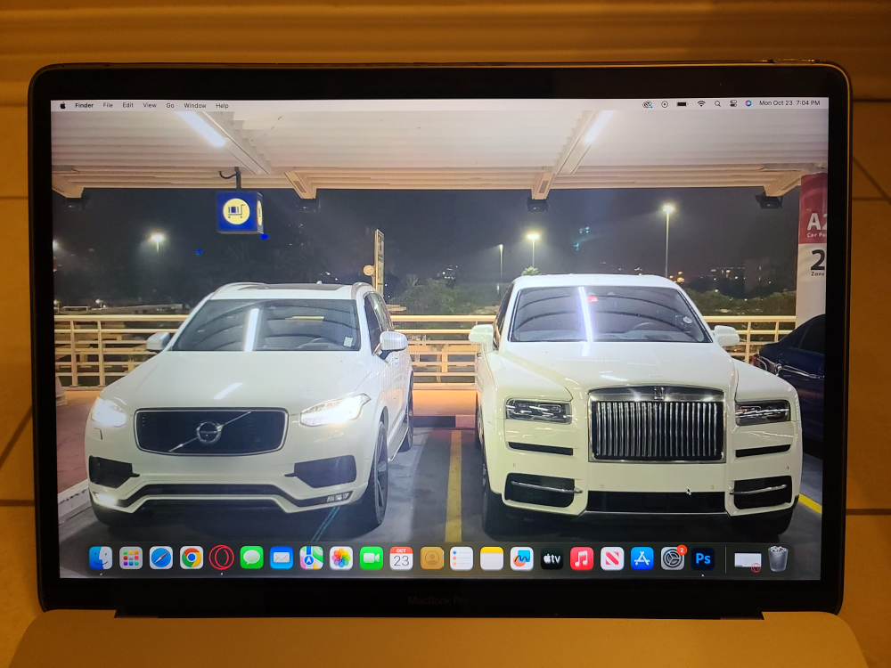 2017 MacBook Pro 15Inch - photo 3