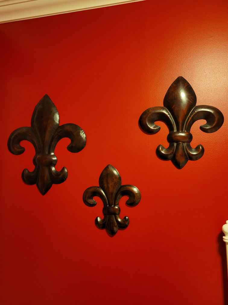 Metal wall hangings thumbnail