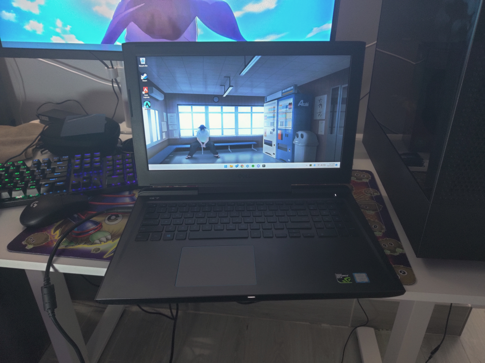 DELL G7 7588 Gaming Laptop