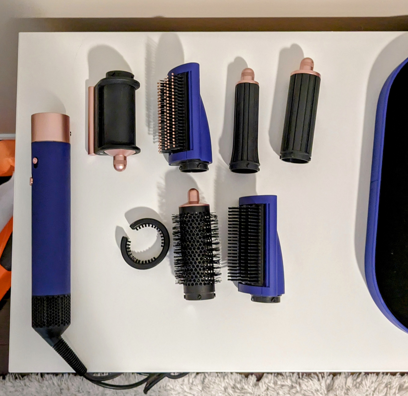 NEW Dyson air wrap with attachments and box - photo 2