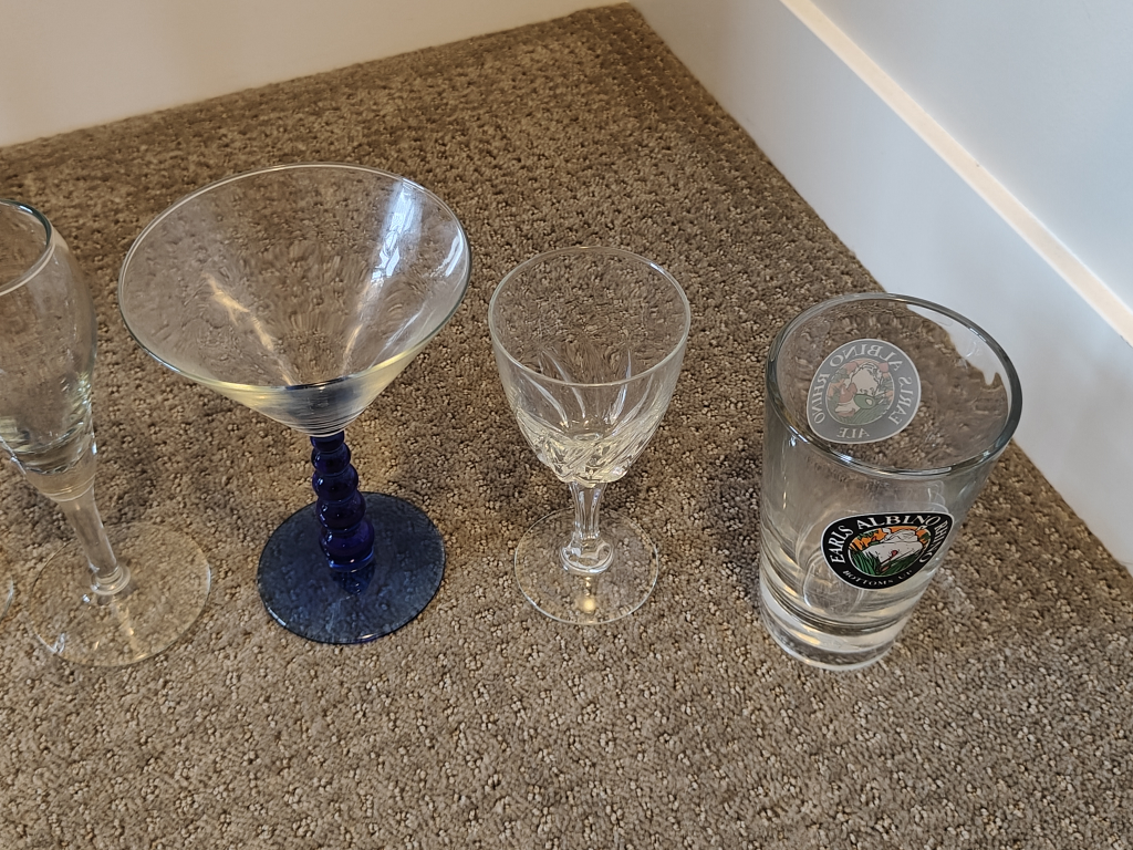 Wine Cocktail Martini Champagne Beer - Stem Bar Glasses image indicator(4)