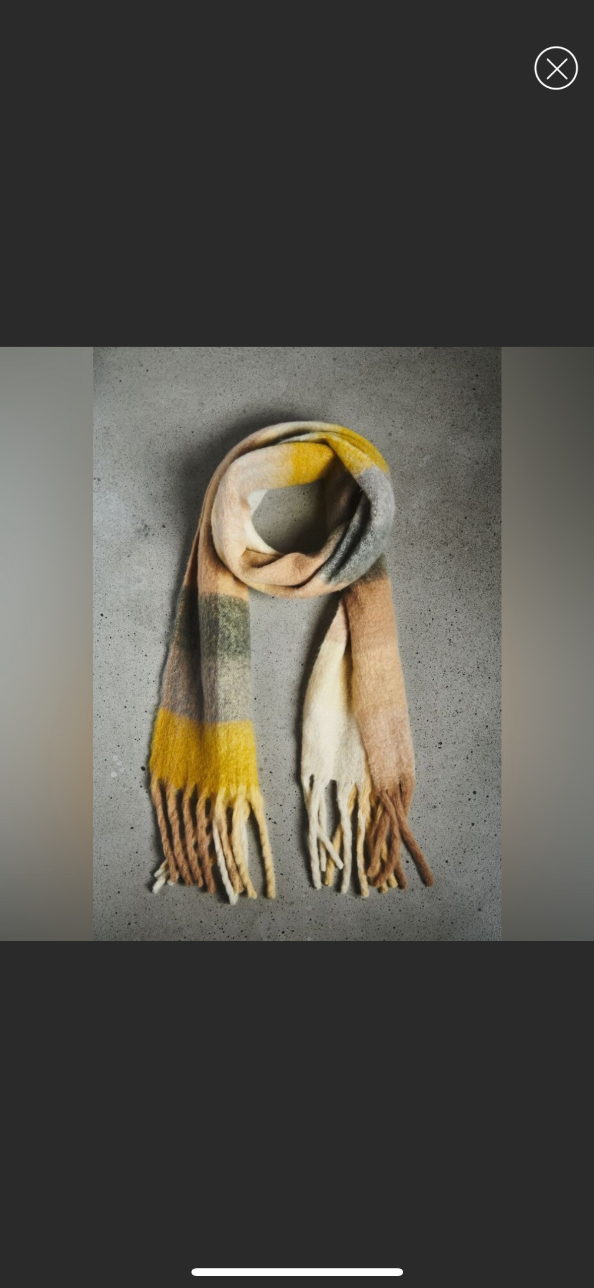 Dynamite Blanket Scarf image indicator(3)