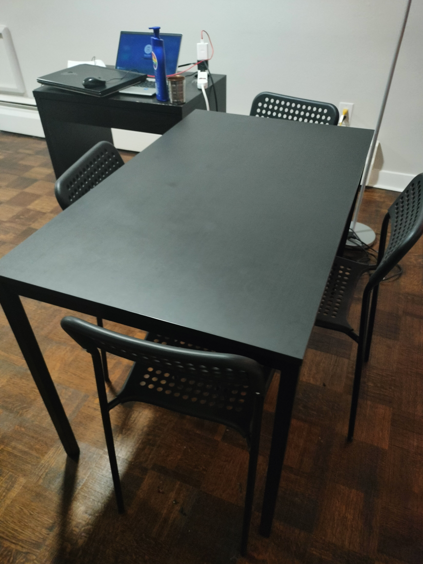 Ikea table + 4 chairs - photo 3