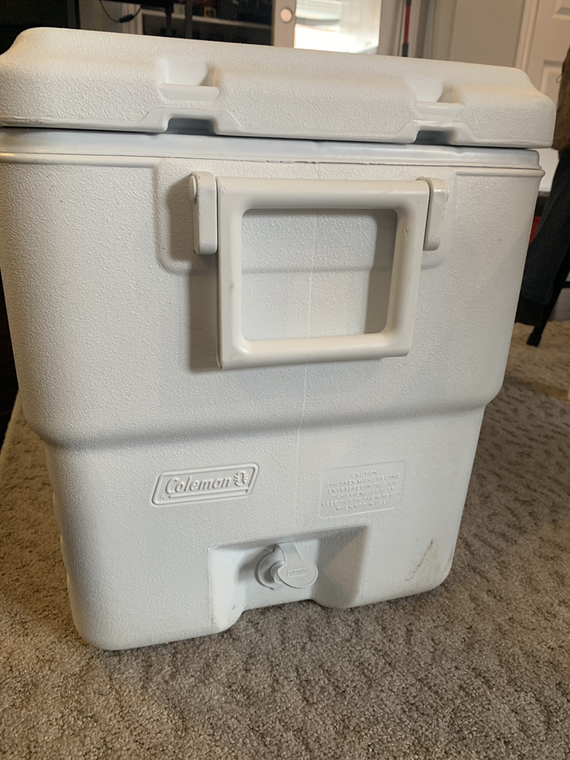 Colemon 70- quart cooler - photo 3