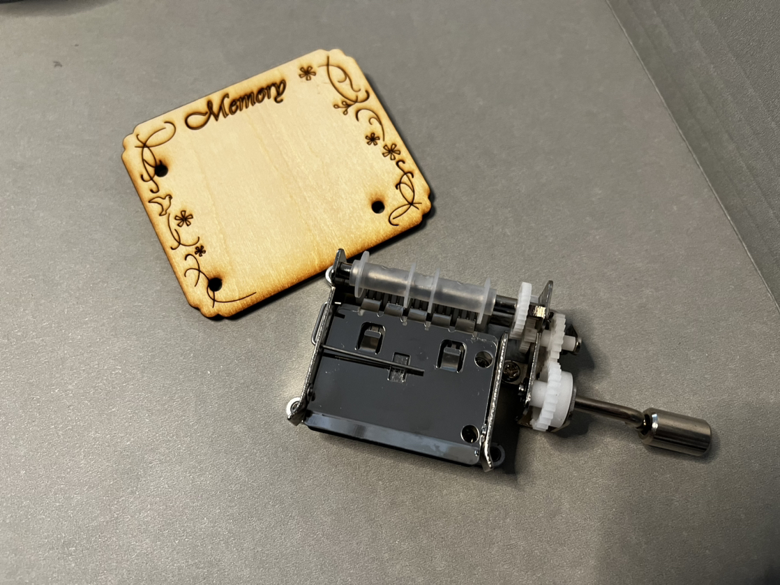 DIY hand crank paper strip music boxes - photo 4