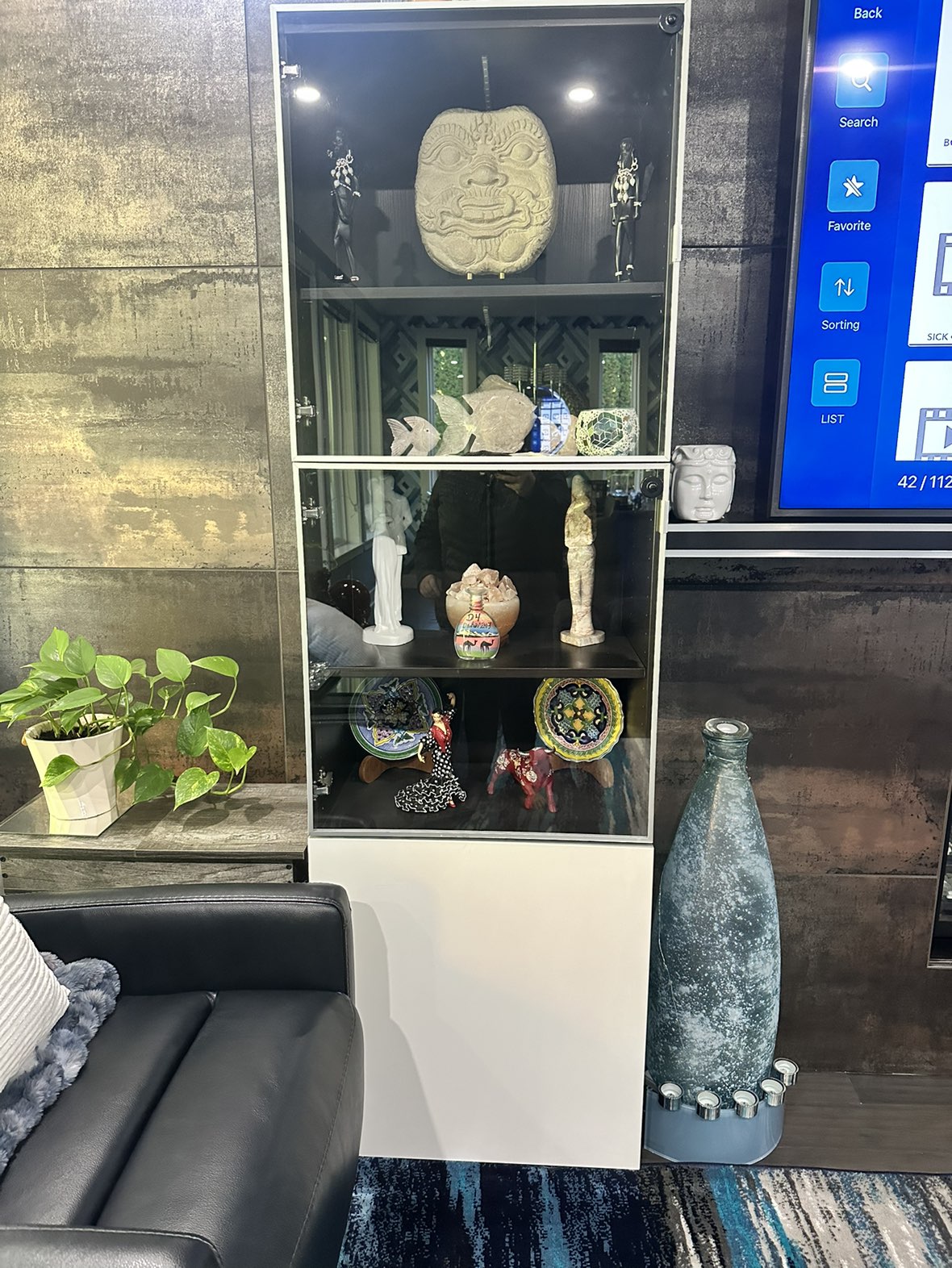 IKEA display storage cabinet with lights - photo 4