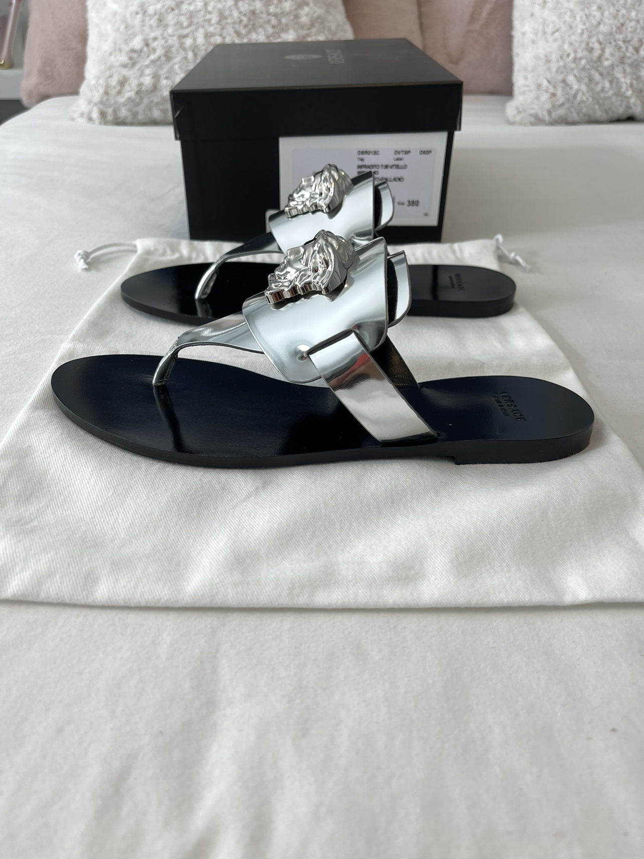 Authentic Versace open toe slippers image indicator(4)