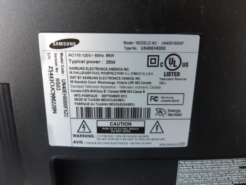 Samsung 42" HDMI flat screen TV, $50 only! - photo 4