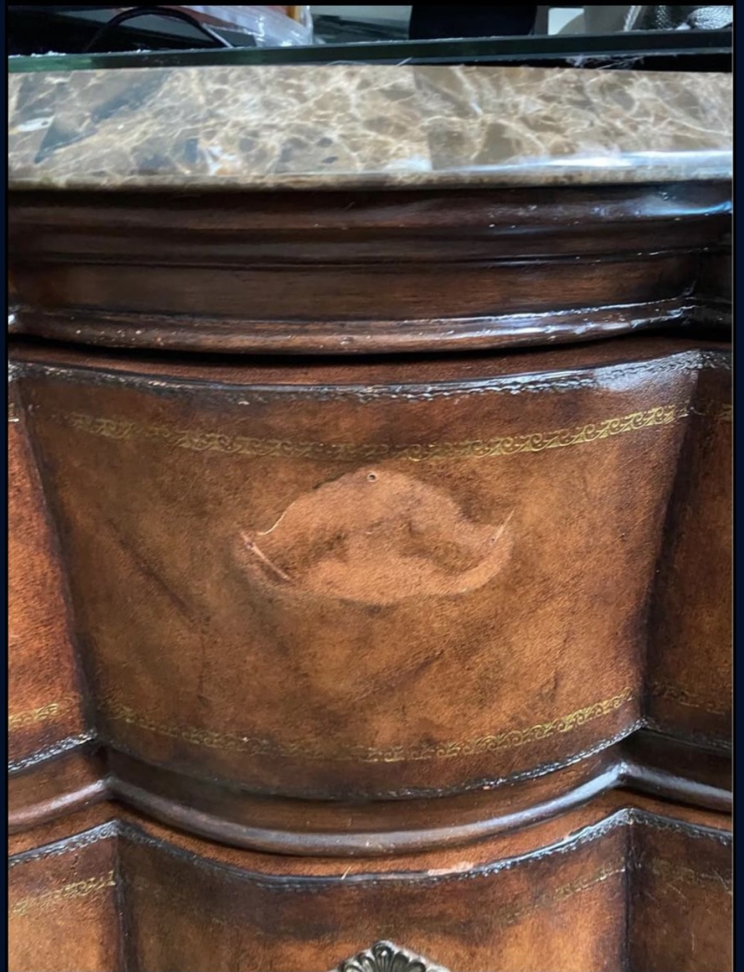 Thomasville solid Wood  Dresser - photo 4