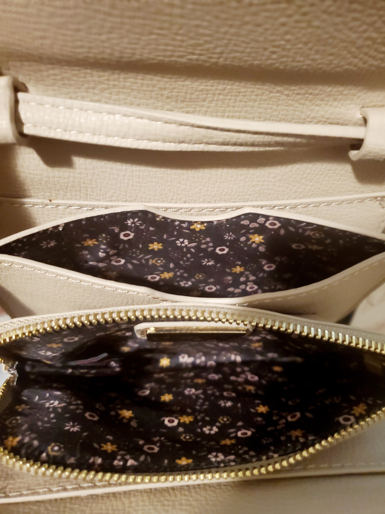 Urban Expressions Small Purse image indicator(3)