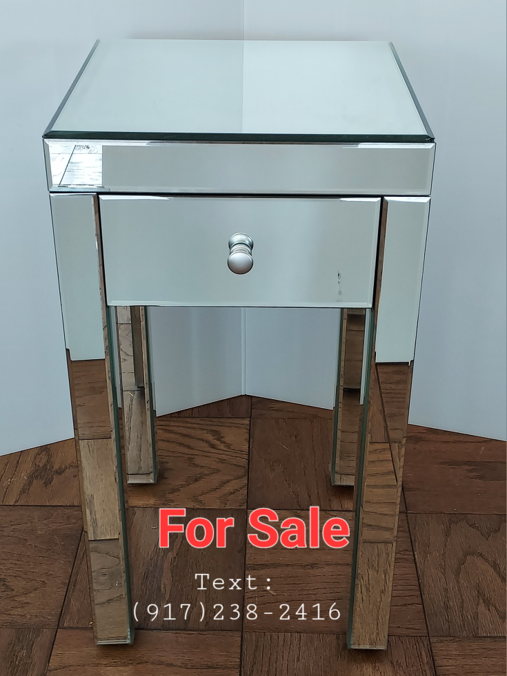 Mirrored end table
