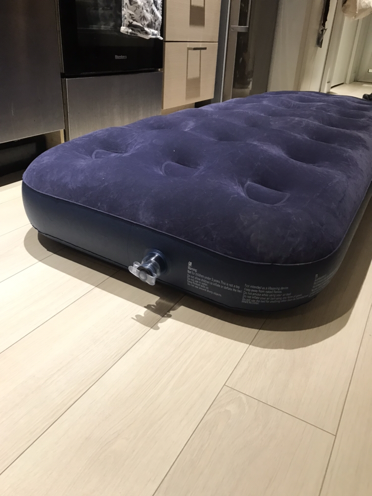 2 single camping air mattress + foot air pump - photo 2