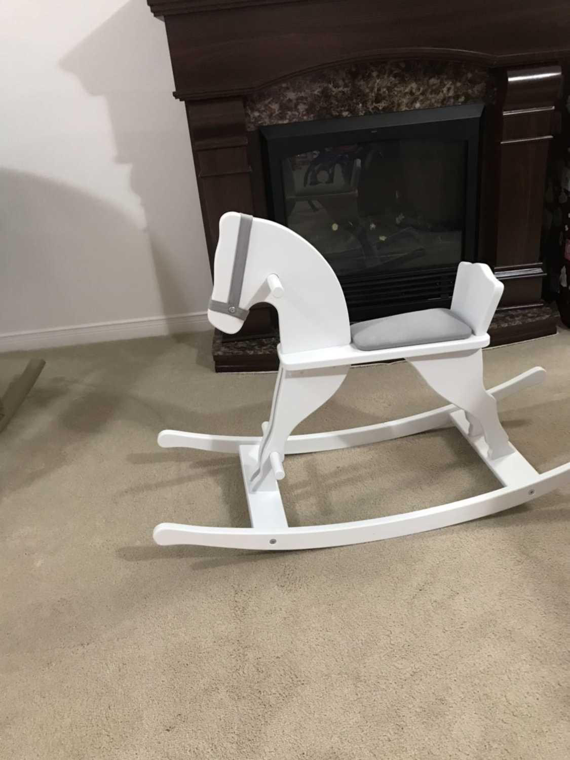 Jacadi wooden horse image indicator(2)