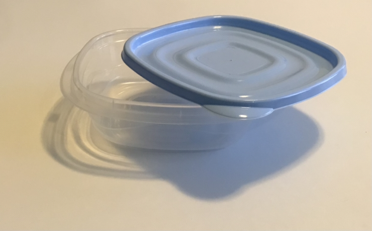 Rubbermaid container 669ml - photo 2