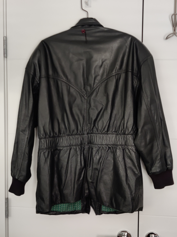 Black Leather Women Zipper Winter Jacket Coat - Size 12 image indicator(2)