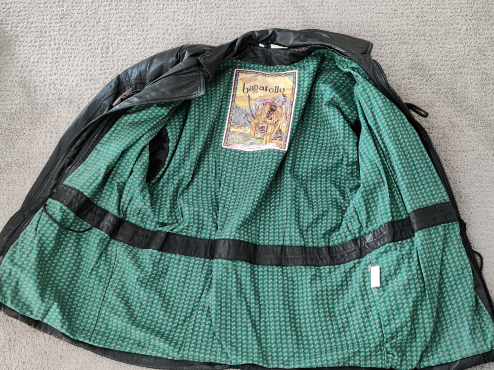 Black Leather Women Zipper Winter Jacket Coat - Size 12 image indicator(5)