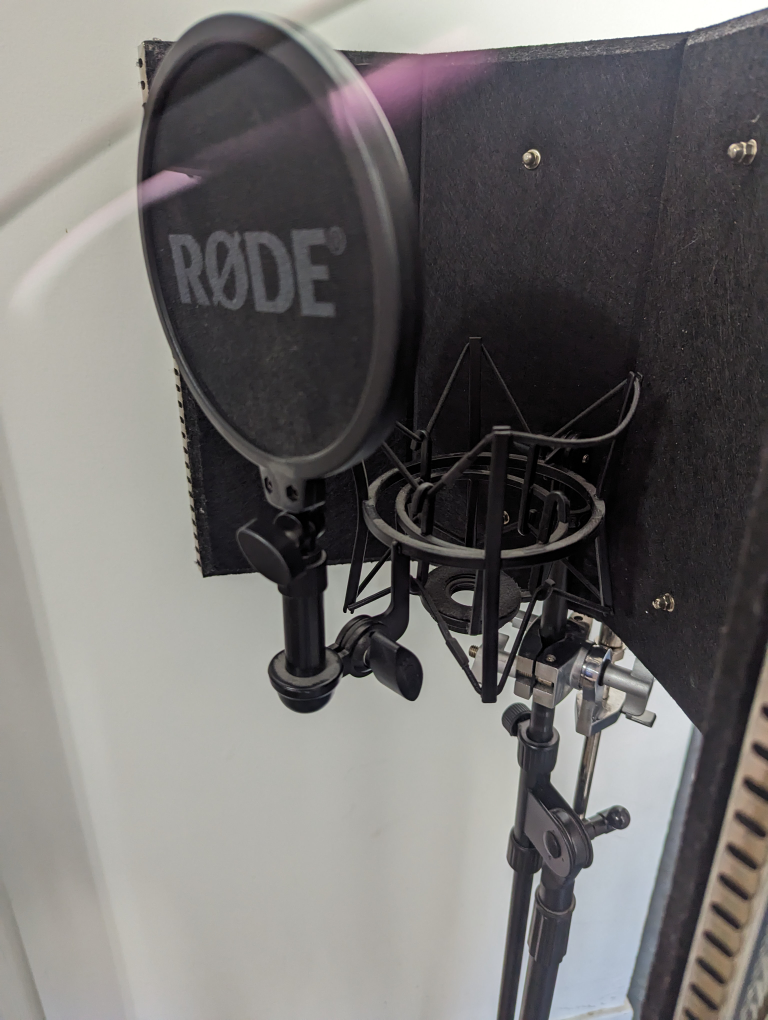 Studio Microphone Stand full set (No Mic) - photo 3