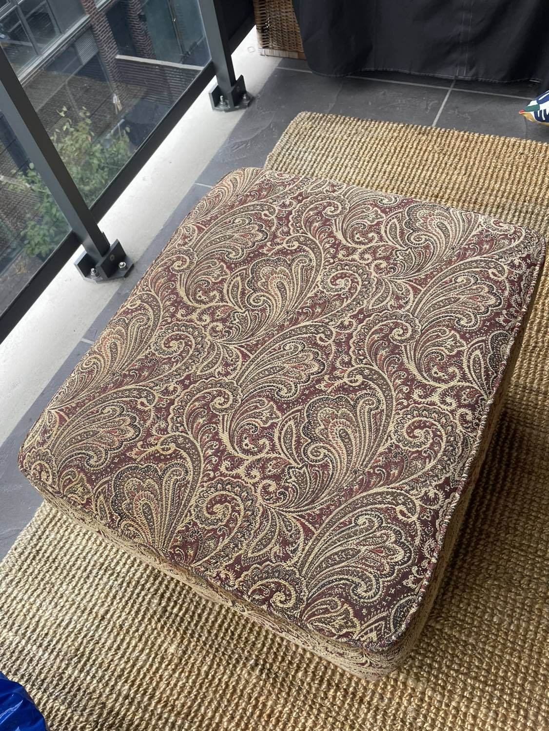 Comfortable Ottoman - photo 2