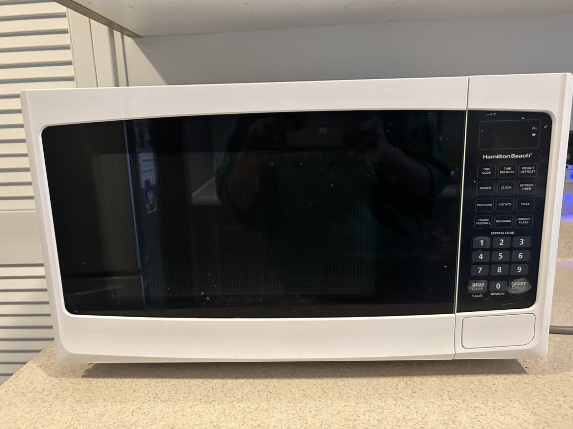 Microwave for sale thumbnail