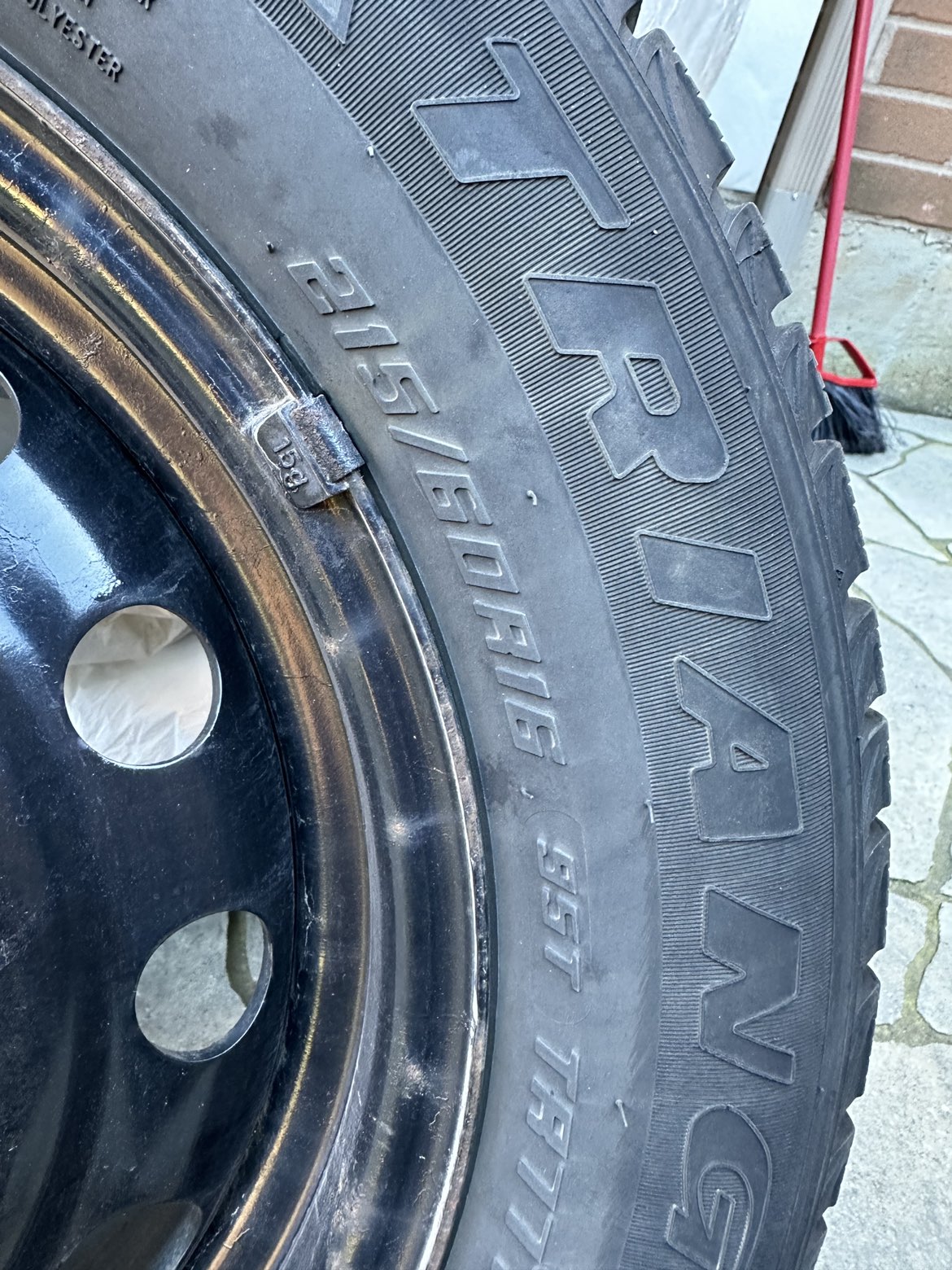 Snow tires 215/60 R16 - photo 4
