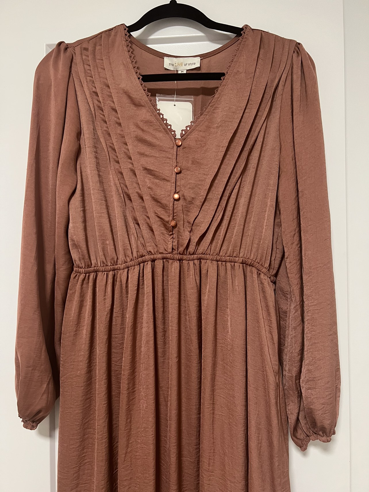 New midi silky dress - size M image indicator(5)