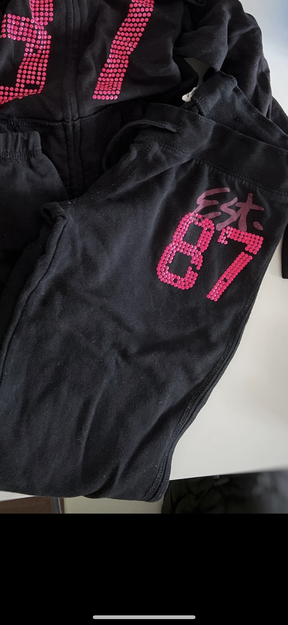 Hoodie and sweatpants set Aeropostale black with pink 🦃 image indicator(4)