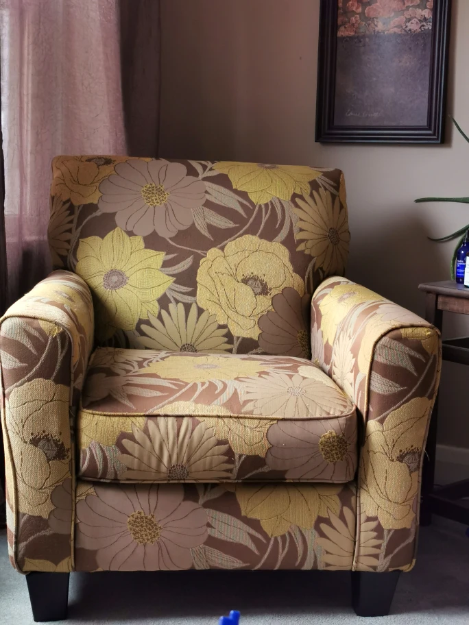 Beautiful "Ashley" chair