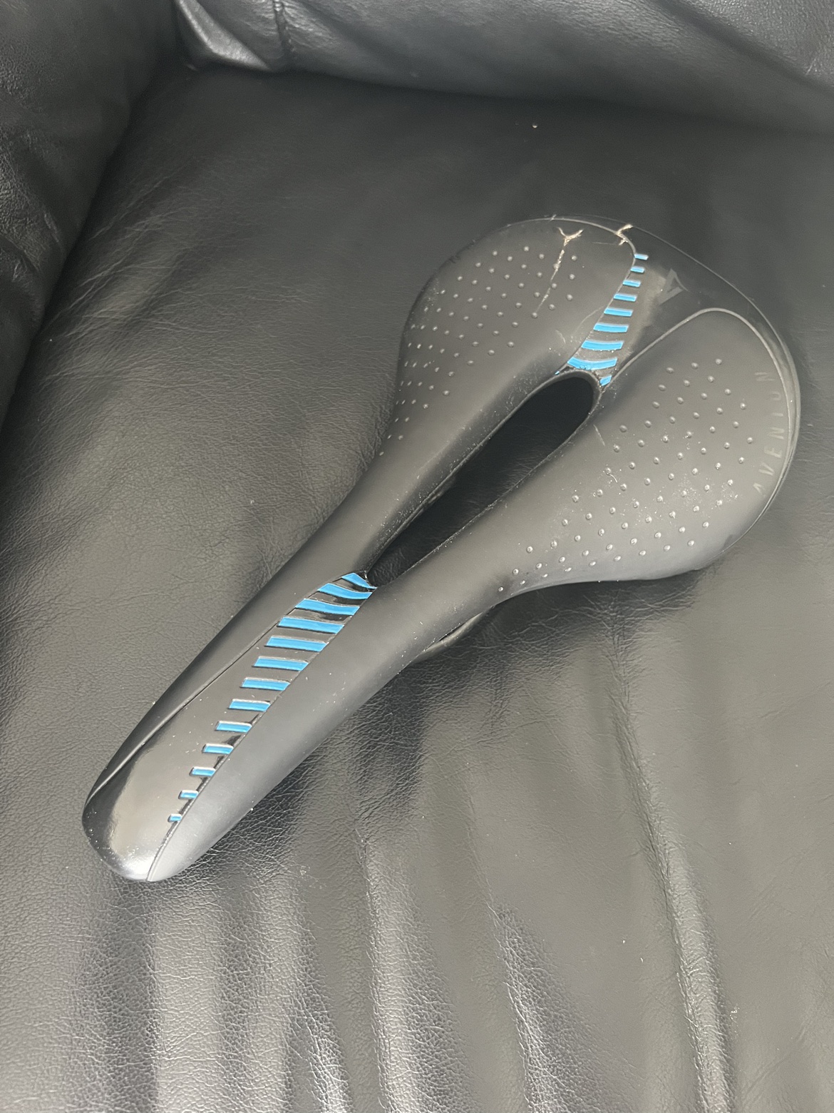 Aventon bike saddle thumbnail