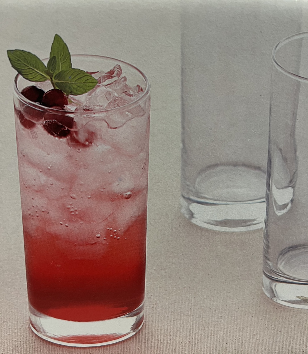 Set of 11 drinking glasses (15oz) #freecycle #january thumbnail