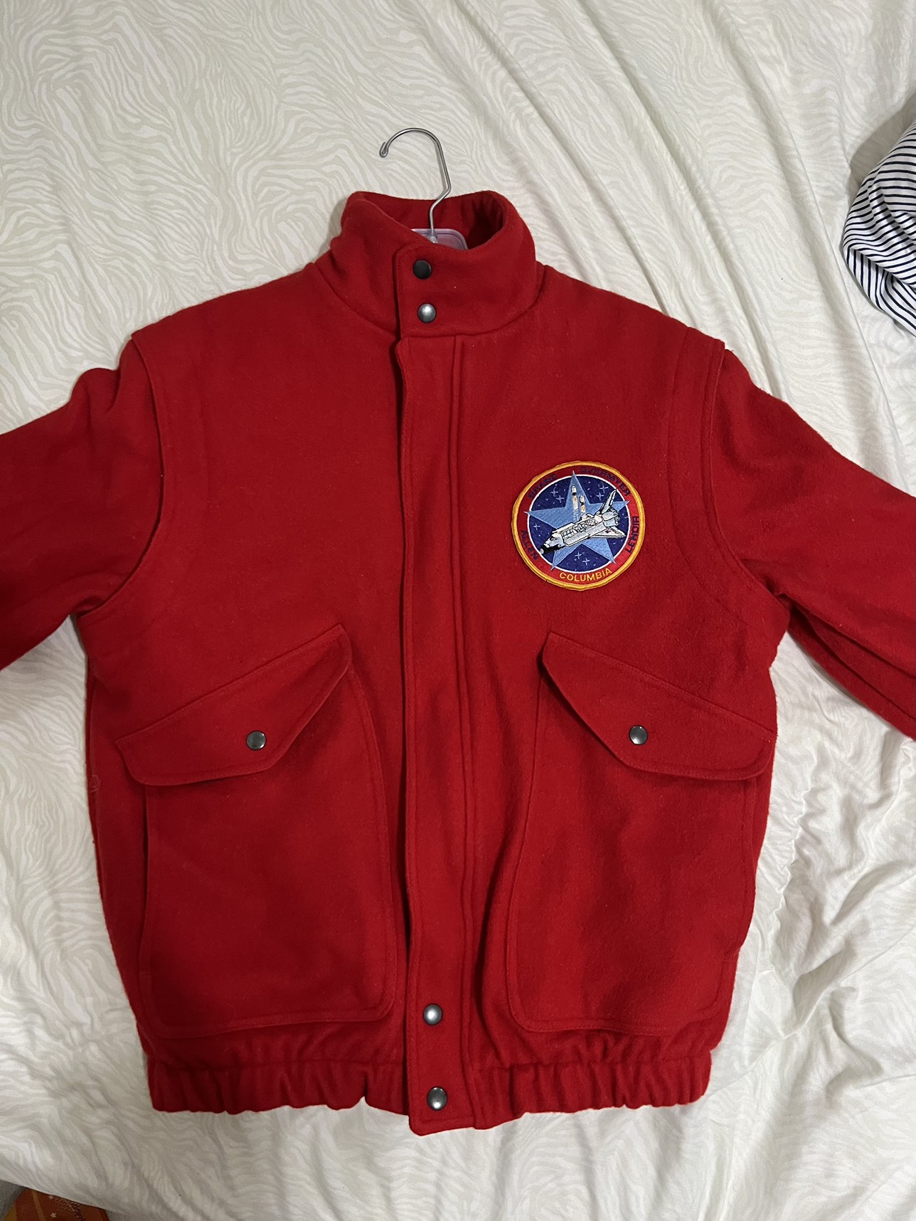 Mens jacket size large - photo 2