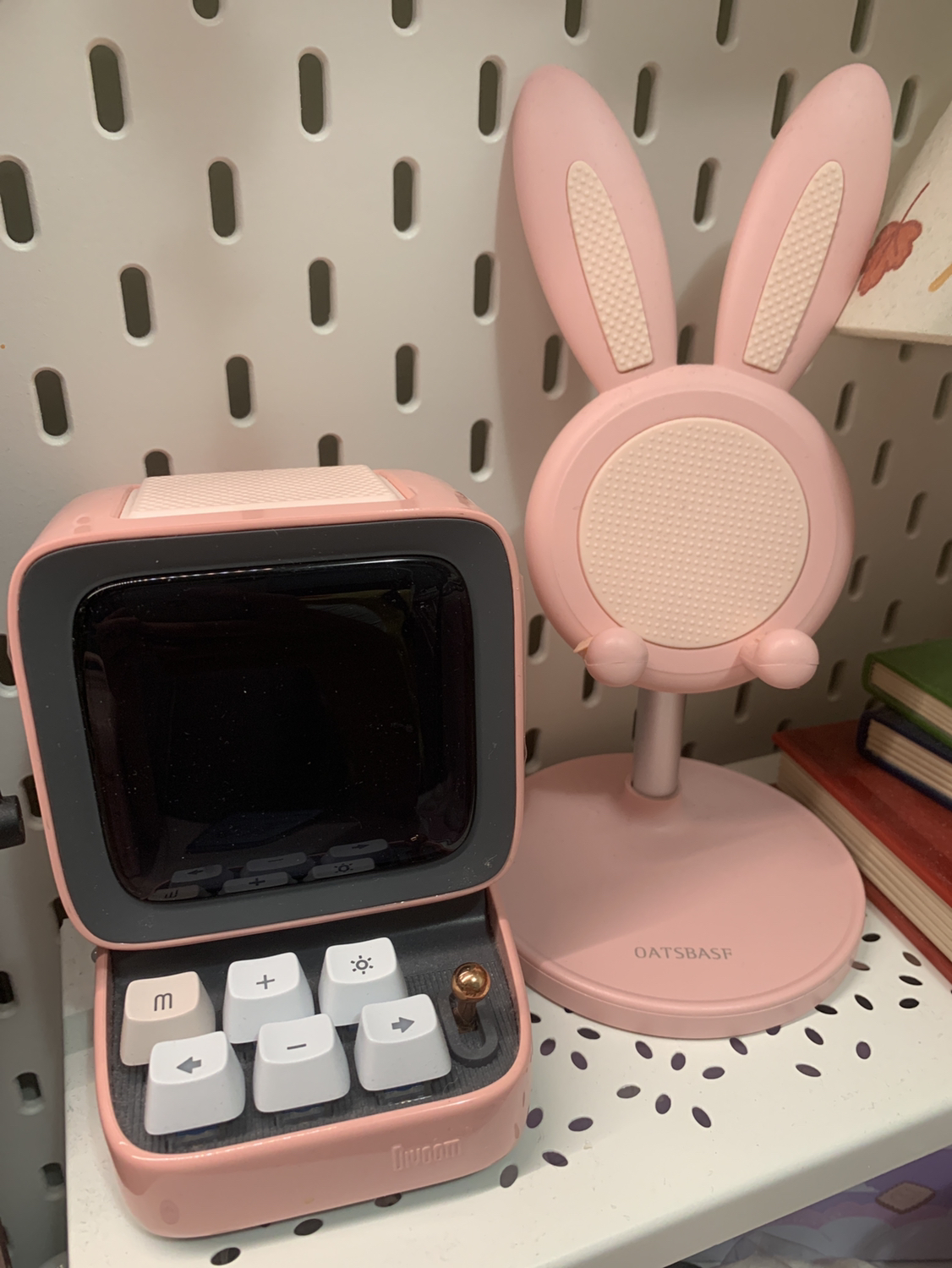 Divoom Ditoo Speaker and bunny phone stand - photo 3
