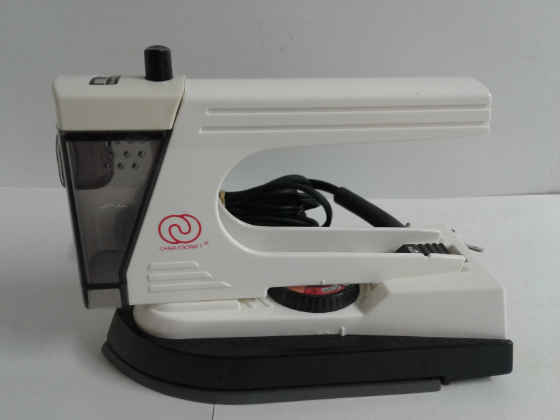 Travel iron
