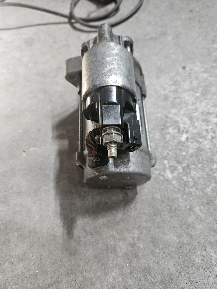 OEM BMW Starter Motor 7631558 part number Denso N55 BMW - photo 2