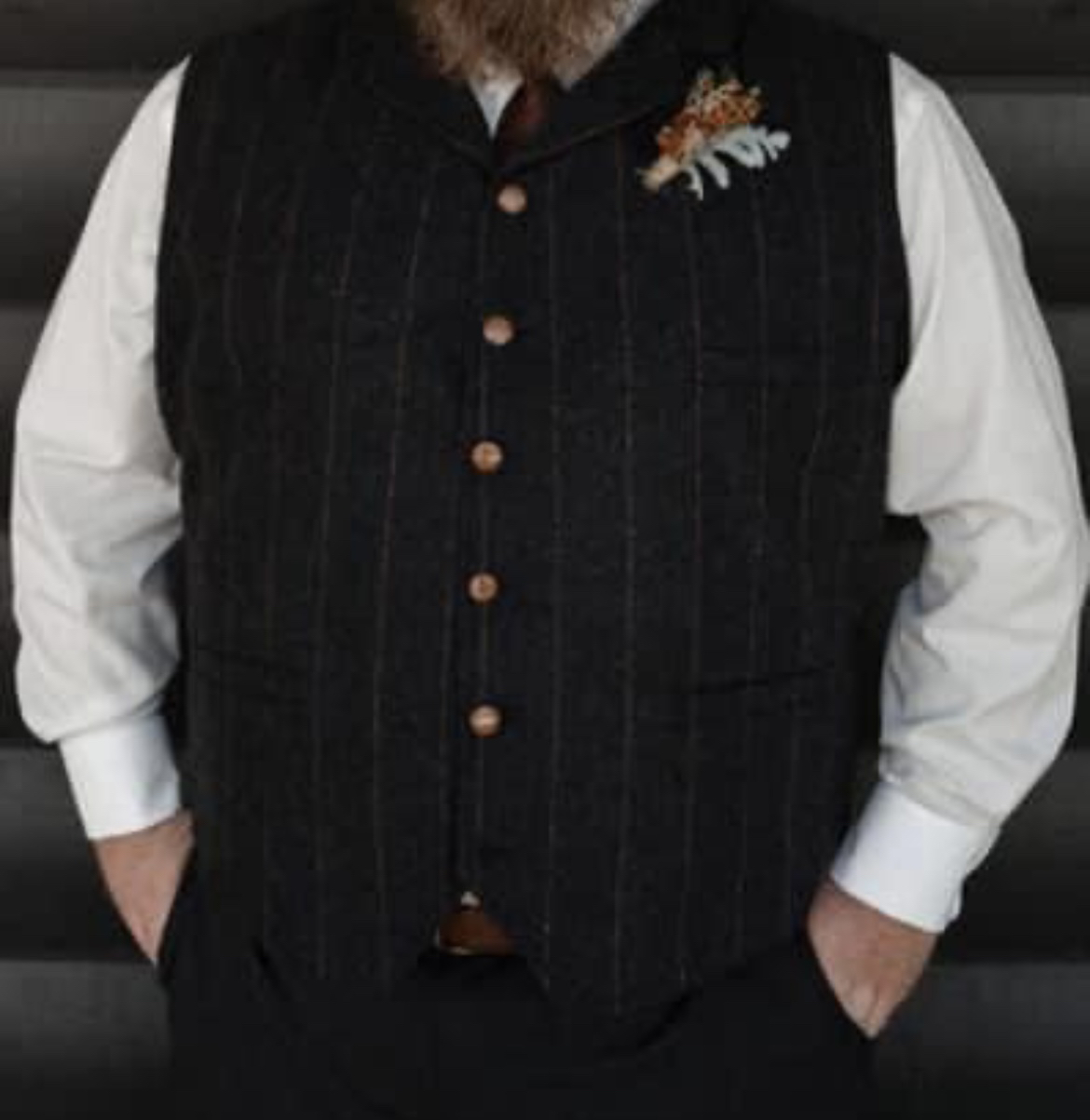 Men’s XL formal vest image indicator(2)