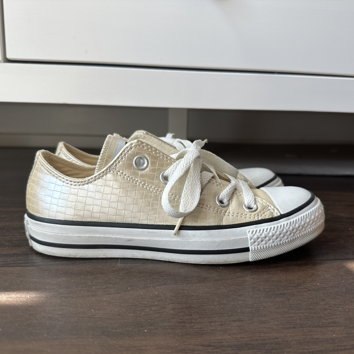 Converse shoes - photo 2