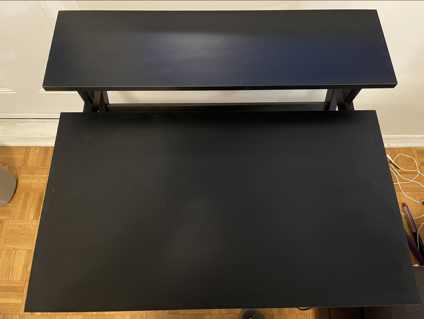 Computer table. - photo 2