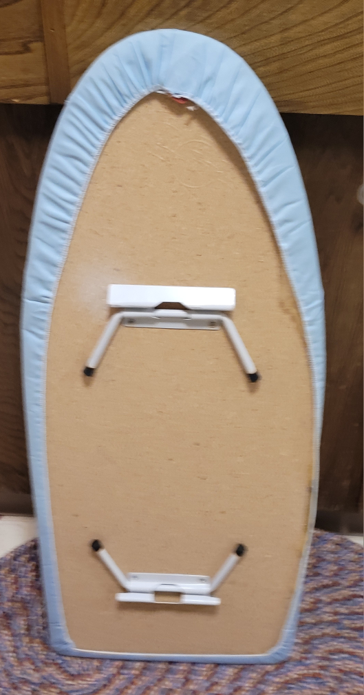 ironing board - photo 2