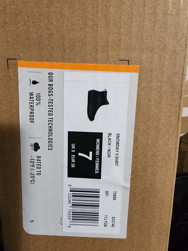 Bogs SnowDay Short Boot image indicator(4)