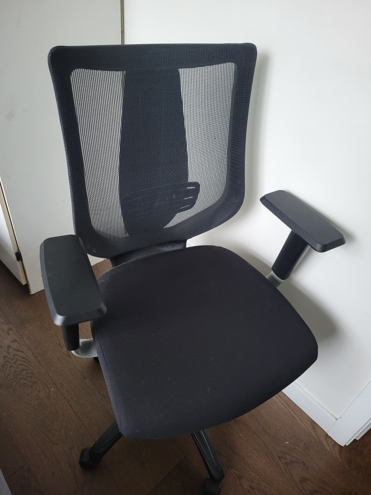 Adjustable office chair - photo 4