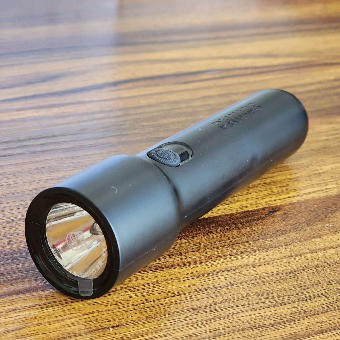 USB Rechargable Waterproof Philips Flashlight - photo 2