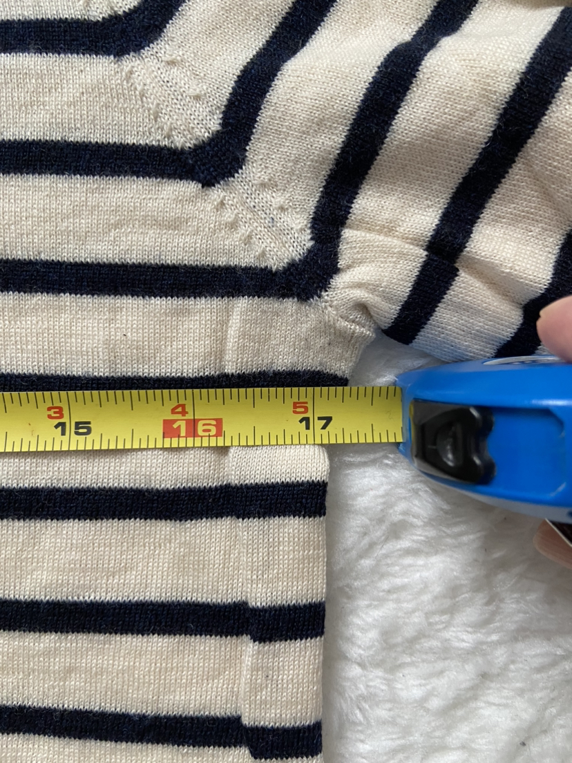 A.P.C. Navy stripe crew neck sweater size M image indicator(8)