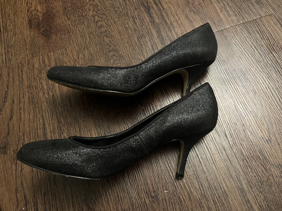 Sparkly black heels #freecycle thumbnail