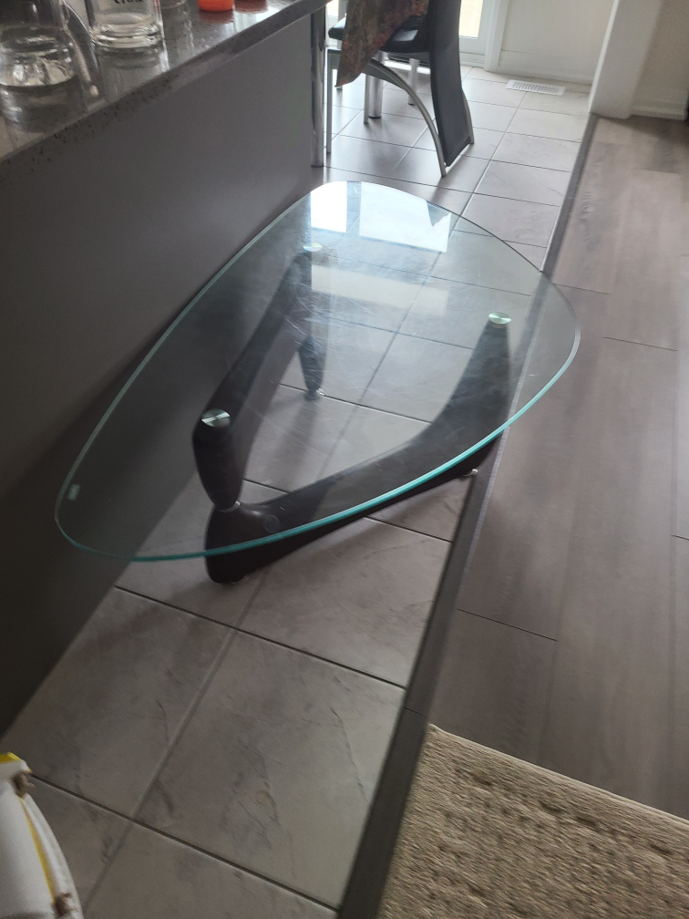 glass coffee table - photo 2