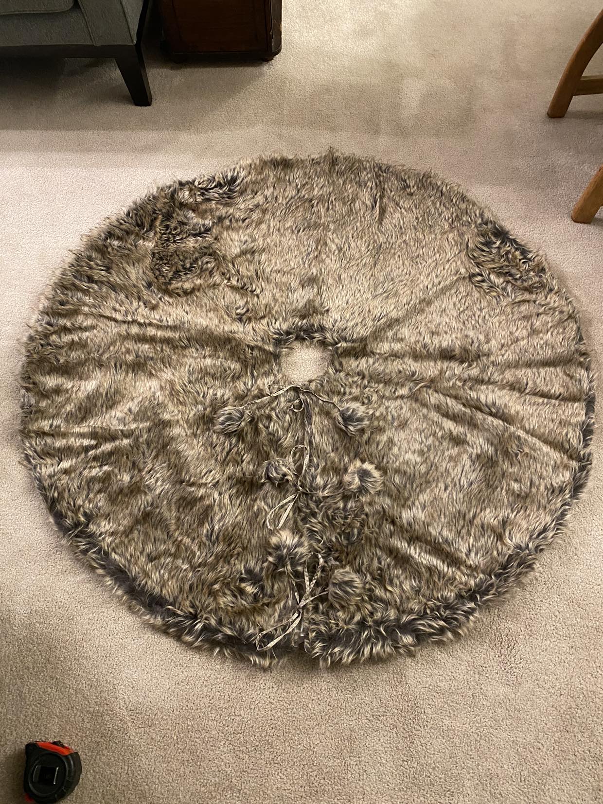 Christmas Tree Skirt thumbnail